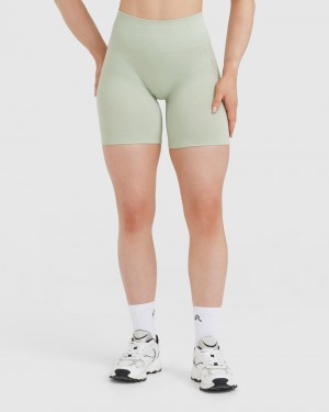 Green Oner Active Effortless Seamless Shorts | 62709NDVU