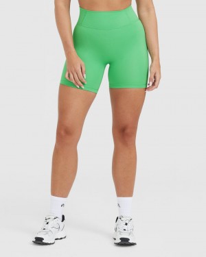 Green Oner Active Timeless High Waisted Shorts | 86514DWQU