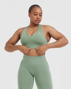 Olive Oner Active Classic Seamless 2.0 V-Neck Bralette Sports Bras | 49860FXVZ