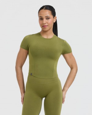 Olive / Green Oner Active Mellow Soft Mid Short Sleeve T Shirts | 61297FMSA