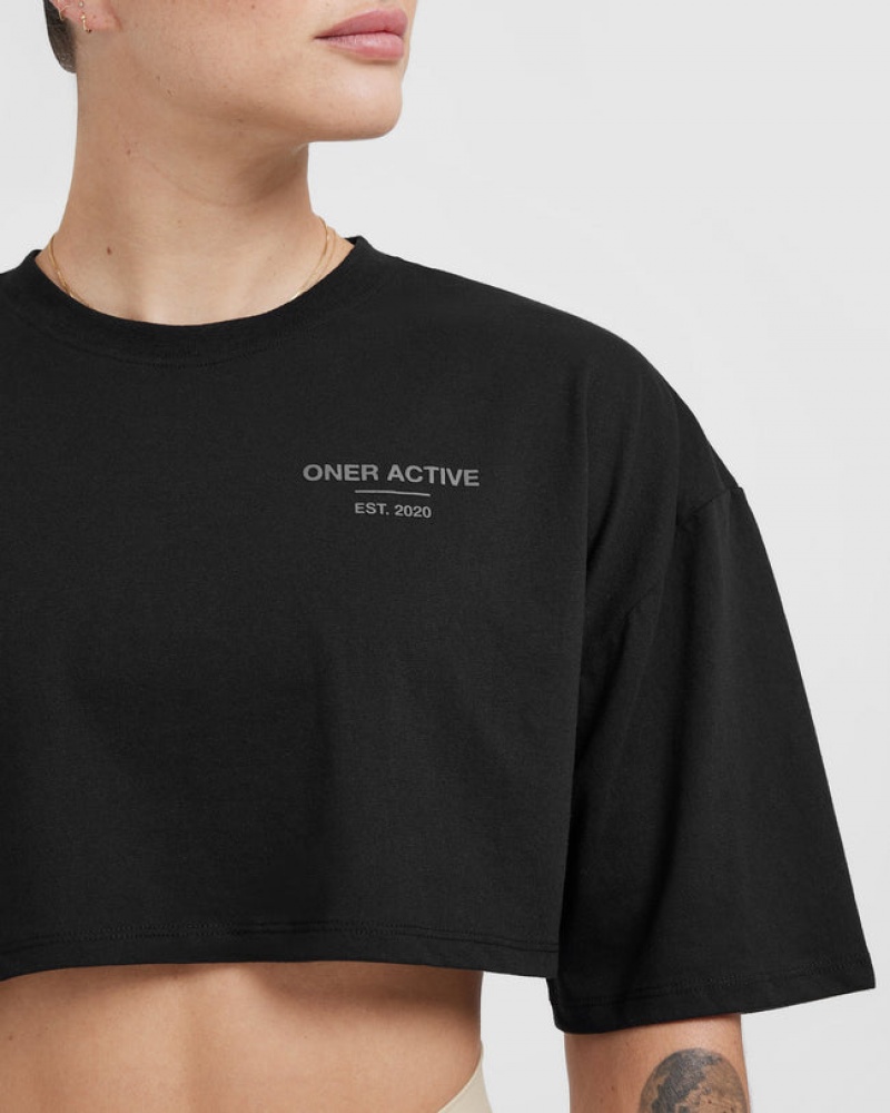 Black Oner Active Classic Lifters Graphic Relaxed Crop Lightweight T Shirts | 57684VCLU