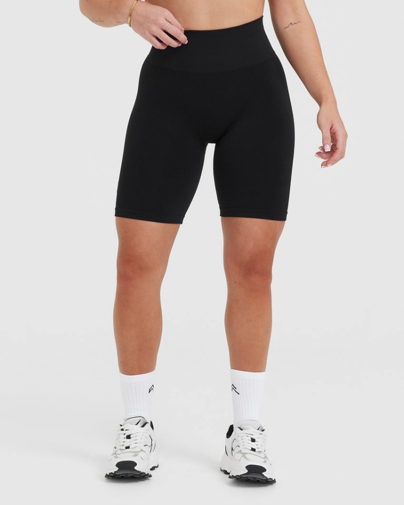 Black Oner Active Effortless Seamless Cycling Shorts | 16485JXFL