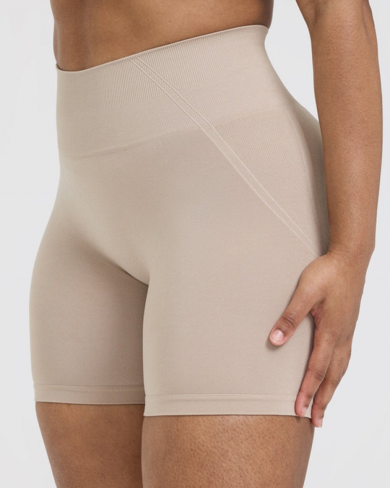 Light Brown Oner Active Effortless Seamless Shorts | 01682MQZC