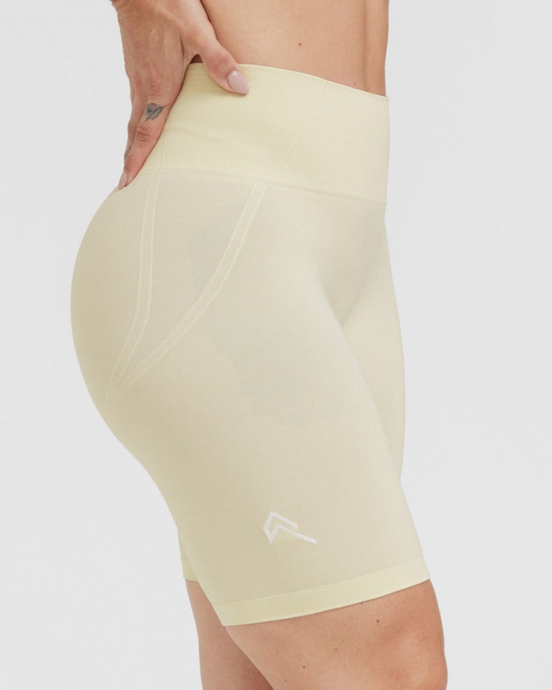 Light Yellow Oner Active Effortless Seamless Cycling Shorts | 76308ZWOB