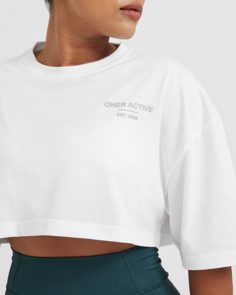 White Oner Active Classic Lifters Graphic Relaxed Crop Lightweight T Shirts | 75263TJWZ